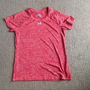 Under Armour T-shirt